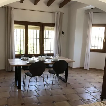 Ventura - 4p, Pool Villa Pego
